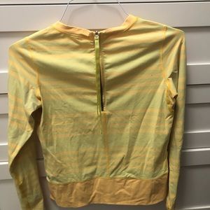 LULULEMON LONG SLEEVE SHIRT